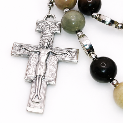 Detalj križa - Katolička krunica