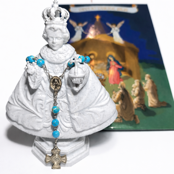 Poklon paket - Knjiga, krunica i kip (Dijete Isus)