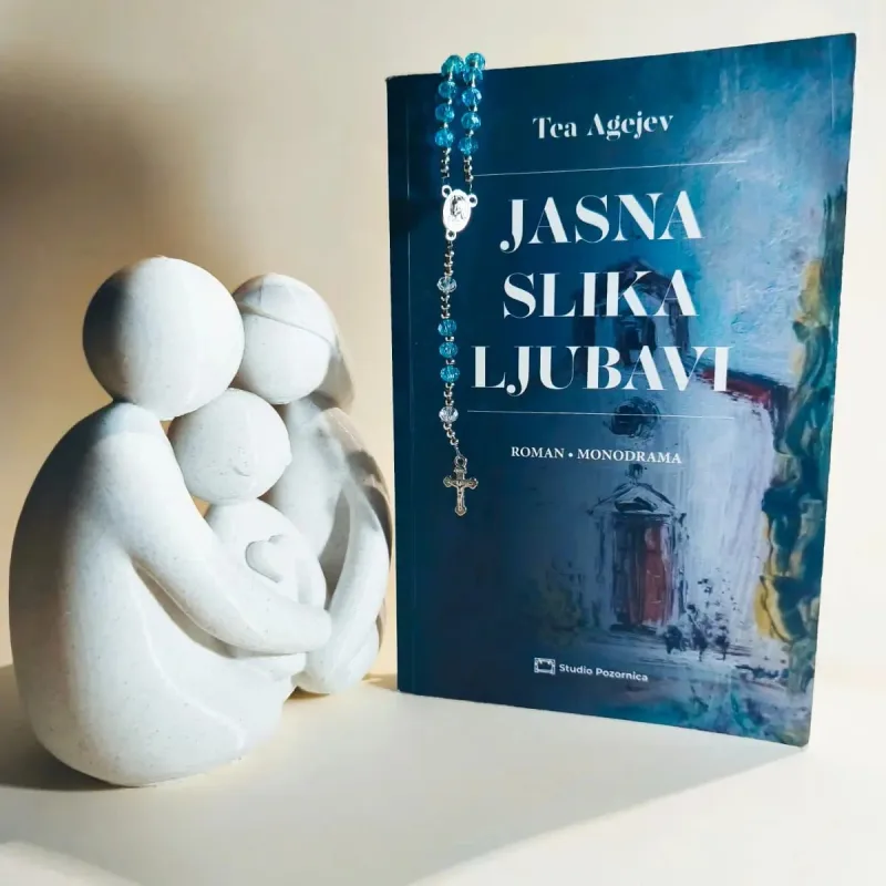 „Jasna slika ljubavi” – Tea Agejev